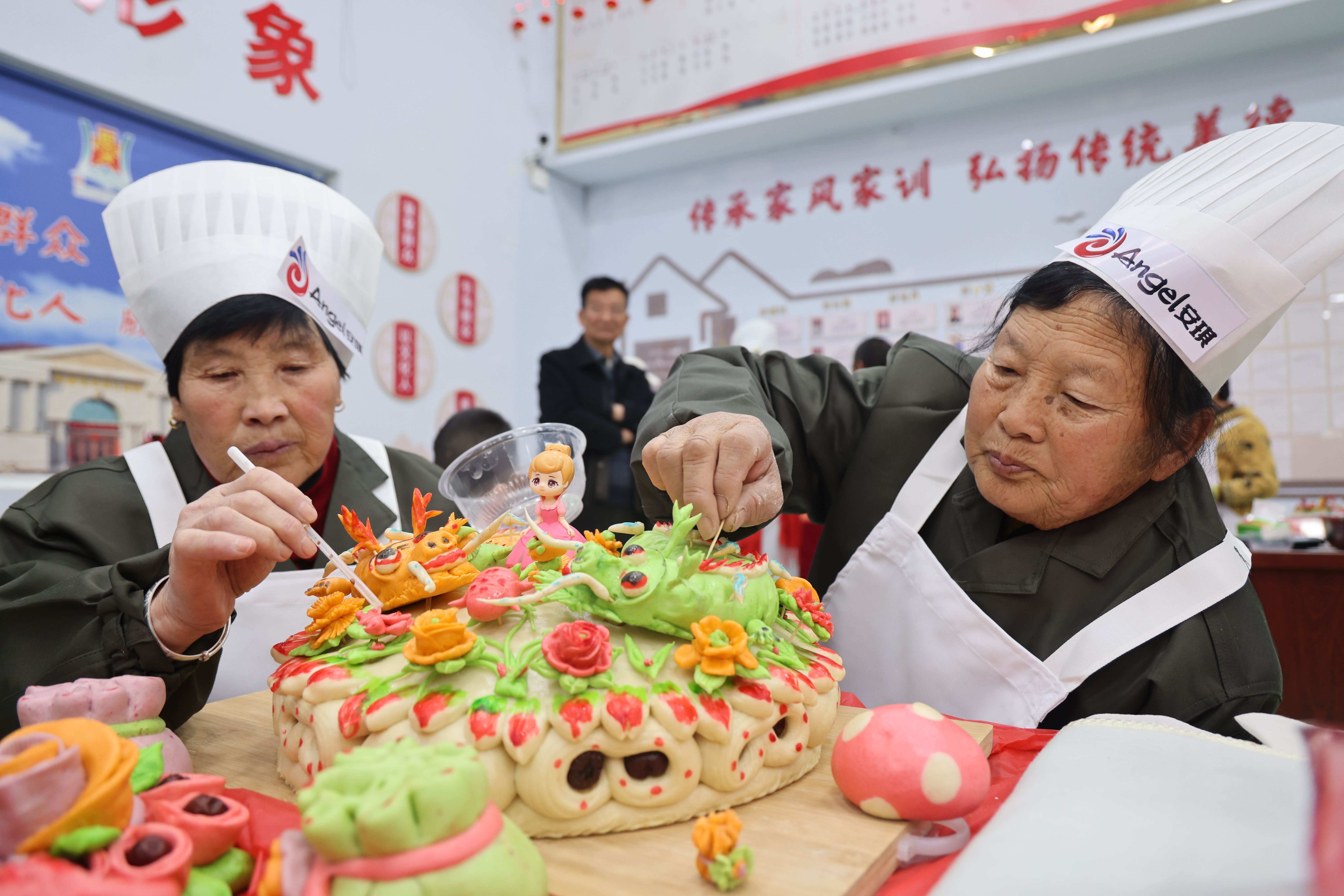 《過年》夏縣農商銀行王剛13303597683 (2)