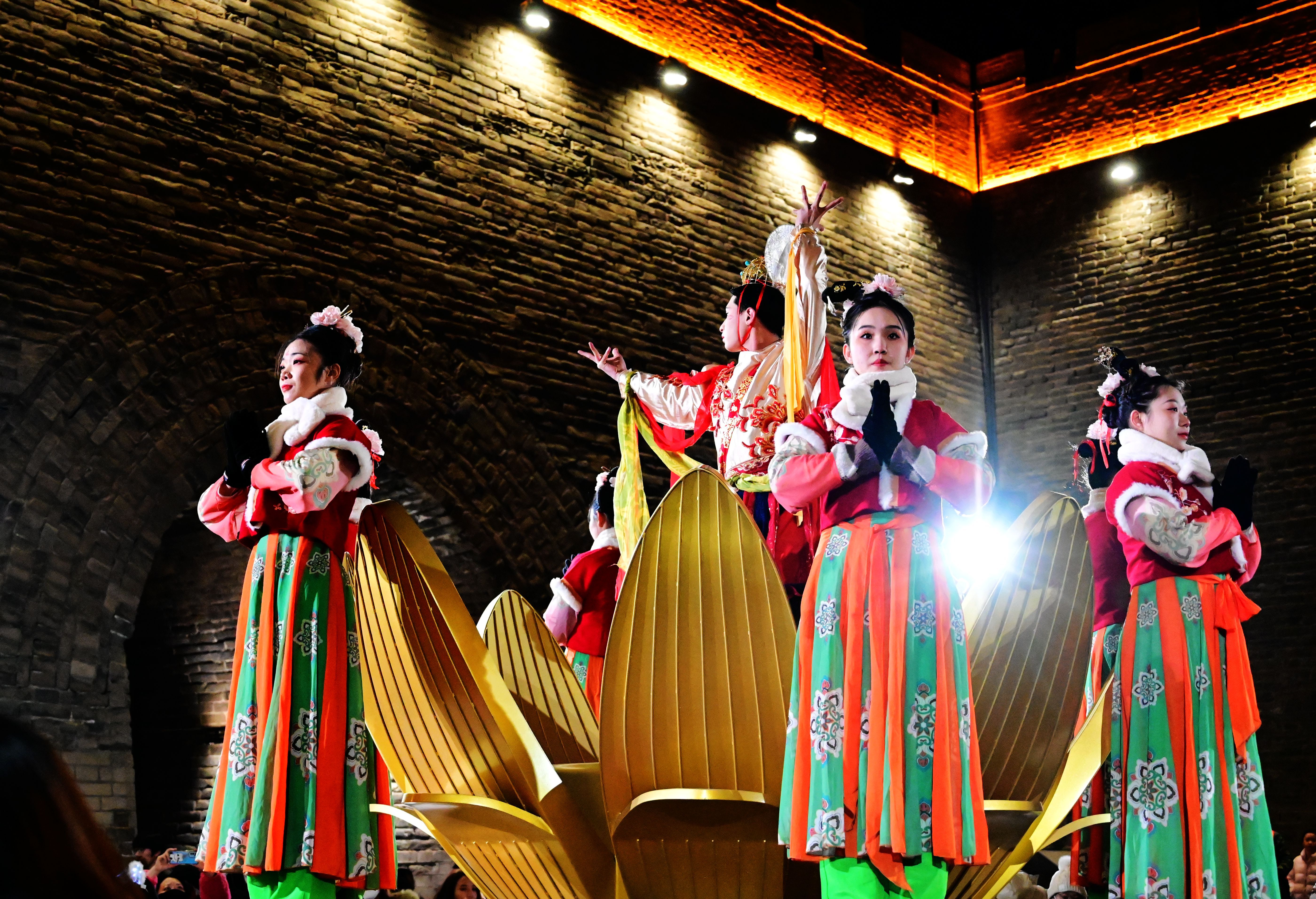 6-陽泉-新春掠影-李曉奇 (2)