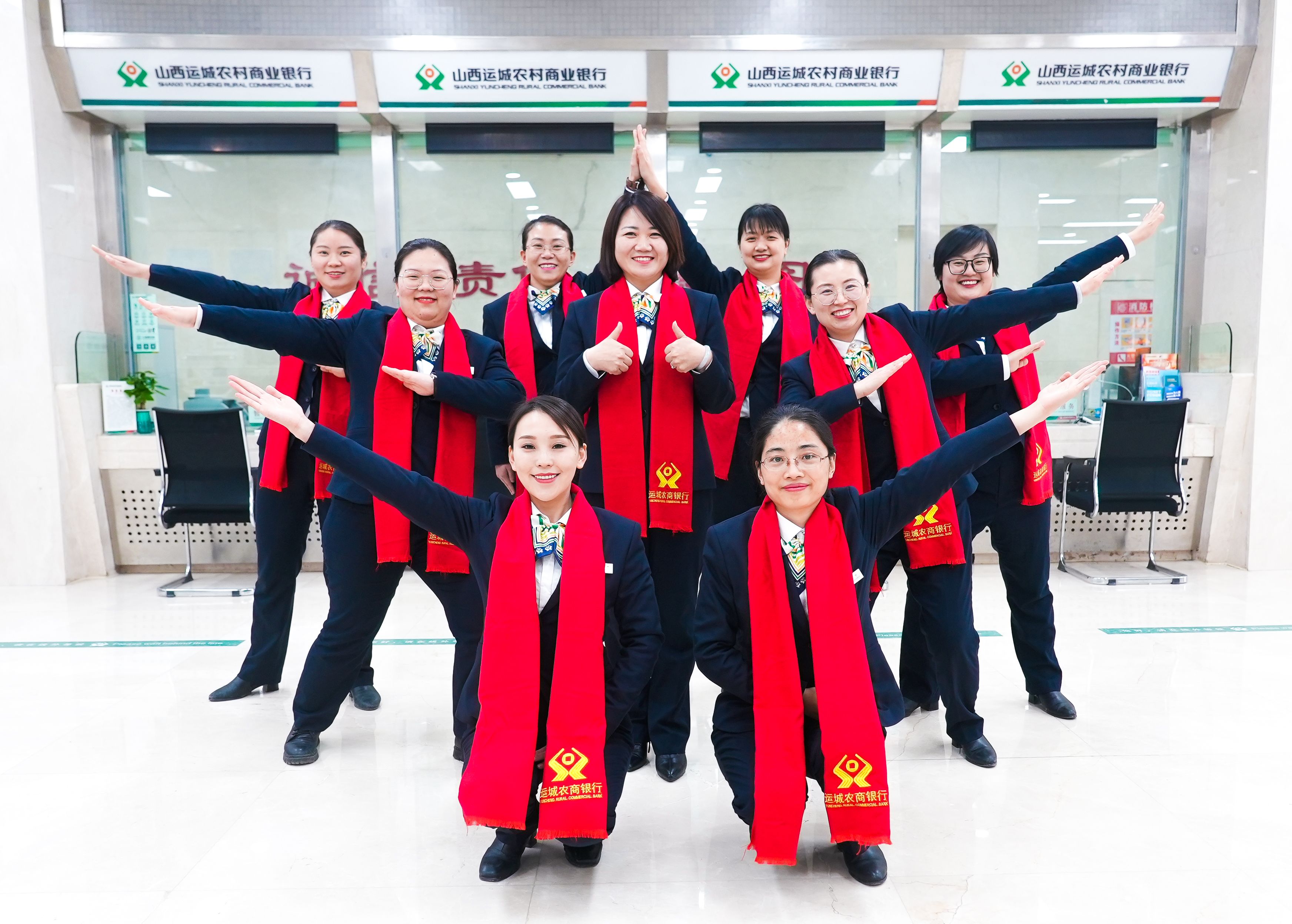 優秀獎-《凝心聚力》 運城農商銀行蘭雪峰
